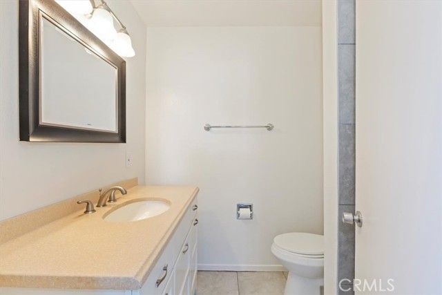 12650 Running Deer Road, Apple Valley, CA 92308