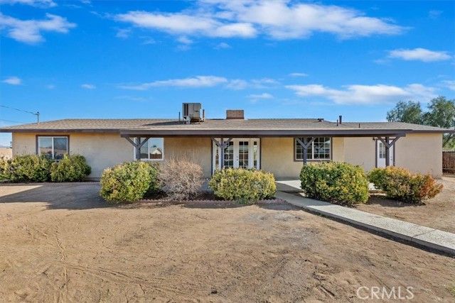 12650 Running Deer Road, Apple Valley, CA 92308