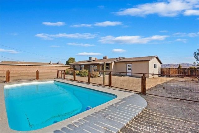 12650 Running Deer Road, Apple Valley, CA 92308