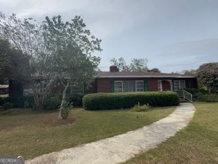 465 Cedar Street, Metter, GA 30439