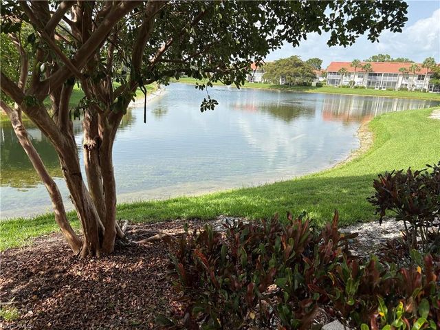 4950 Deerfield WAY 102, Naples, FL 34110