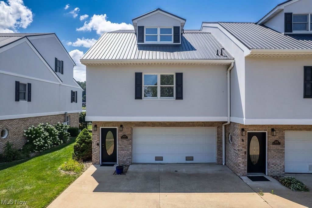 1317 Blennerhassett Avenue A, Belpre, OH 45714