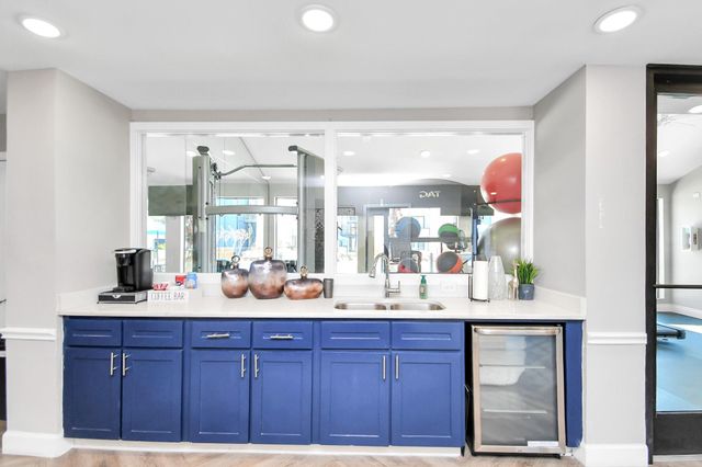 2701 W Bellfort Avenue 521, Houston, TX 77054