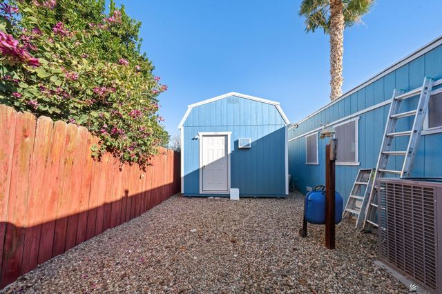 1145 S Dora Ave, Yuma, AZ 85367