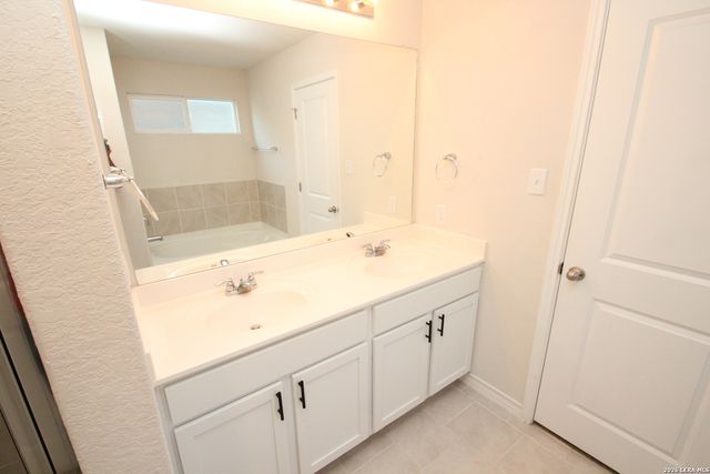4778 CHALK FLATS, San Antonio, TX 78253