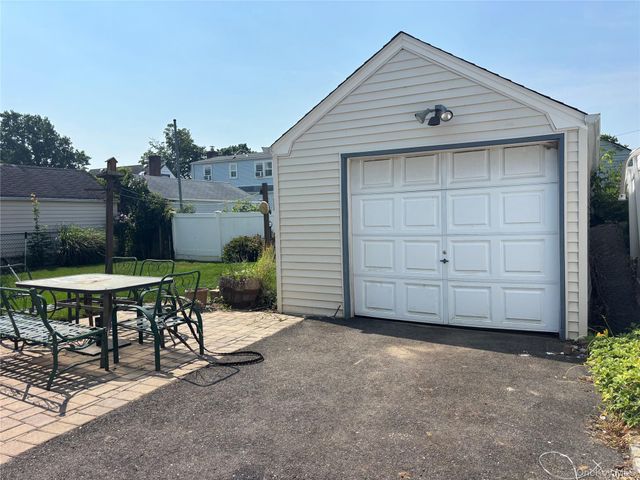 1054 Highland Street, Baldwin, NY 11510