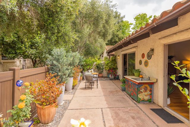 410 Church Road 24, Ojai, CA 93023