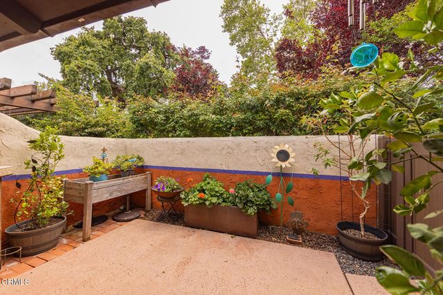 410 Church Road 24, Ojai, CA 93023