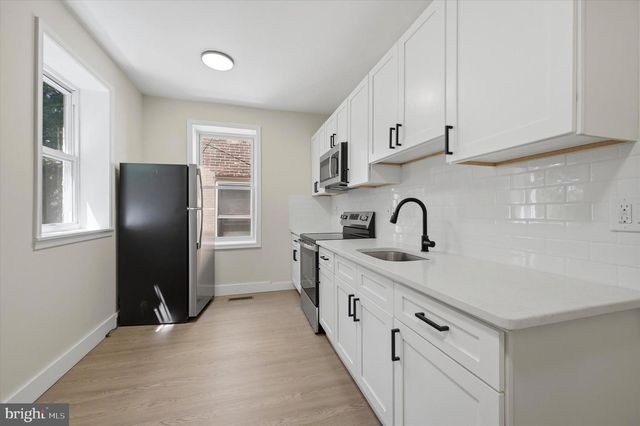 5400 ANGORA TER, Philadelphia, PA 19143