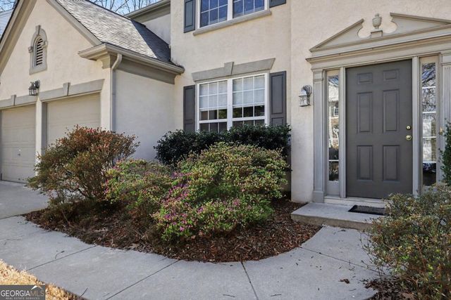 5785 Oxborough Way, Johns Creek, GA 30005