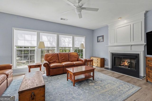 5785 Oxborough Way, Johns Creek, GA 30005