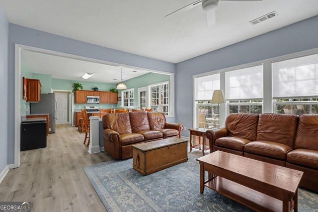 5785 Oxborough Way, Johns Creek, GA 30005