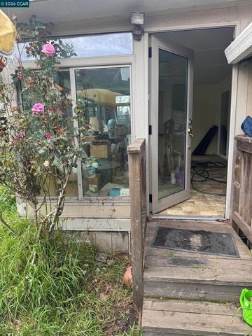 1418 1418 Esmond Ave, Richmond, CA 94801