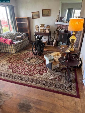 1418 1418 Esmond Ave, Richmond, CA 94801