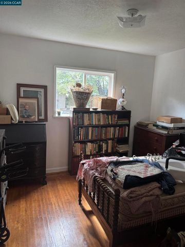 1418 1418 Esmond Ave, Richmond, CA 94801