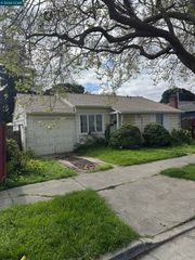 1418 1418 Esmond Ave, Richmond, CA 94801