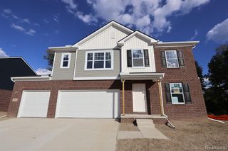 14499 Old Oak Trail, Belleville, MI 48111