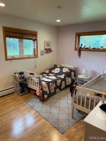 21524 Massie Road, Chassell, MI 49916