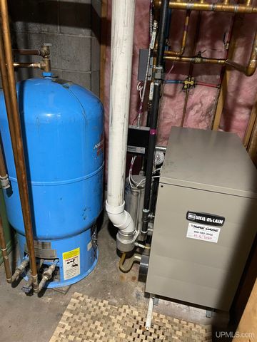 21524 Massie Road, Chassell, MI 49916