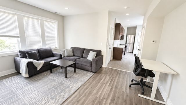 3357 W Huron Street 3, Chicago, IL 60624