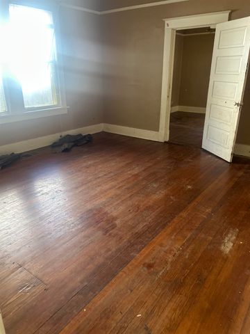 1418 TUTWILER AVE, Memphis, TN 38107