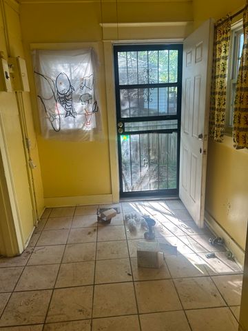 1418 TUTWILER AVE, Memphis, TN 38107