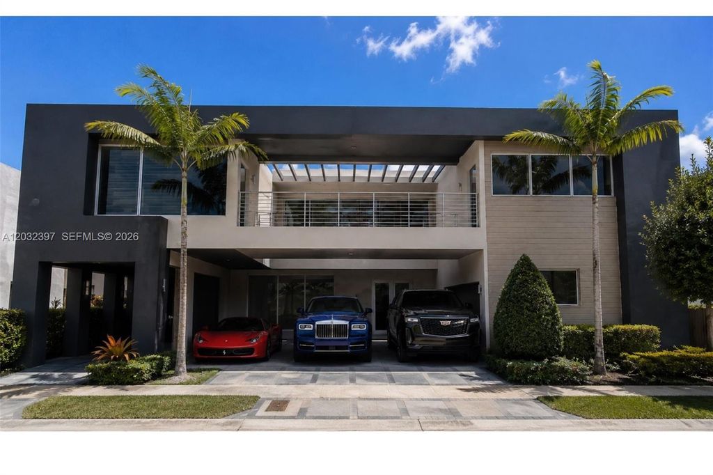 10286 NW 75th Terrace, Doral, FL 33178