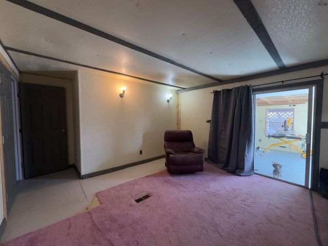 944 S WAGGONER STREET, Electra, TX 76360