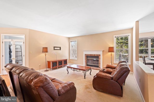 9226 CURTIS DR, Columbia, MD 21045