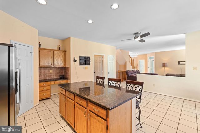 9226 CURTIS DR, Columbia, MD 21045