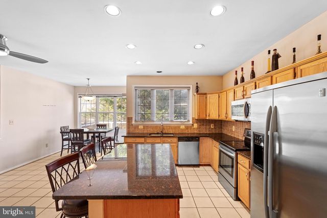 9226 CURTIS DR, Columbia, MD 21045