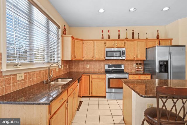 9226 CURTIS DR, Columbia, MD 21045