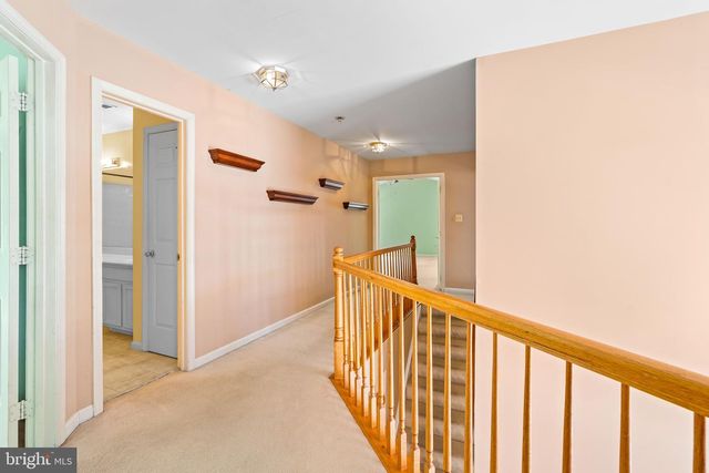 9226 CURTIS DR, Columbia, MD 21045