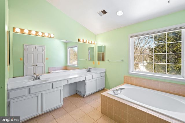 9226 CURTIS DR, Columbia, MD 21045