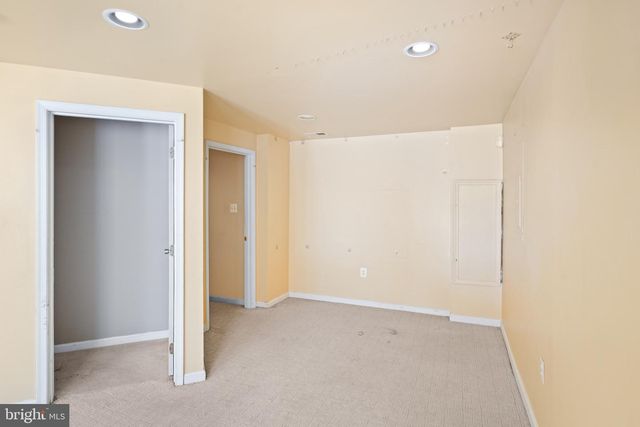 9226 CURTIS DR, Columbia, MD 21045