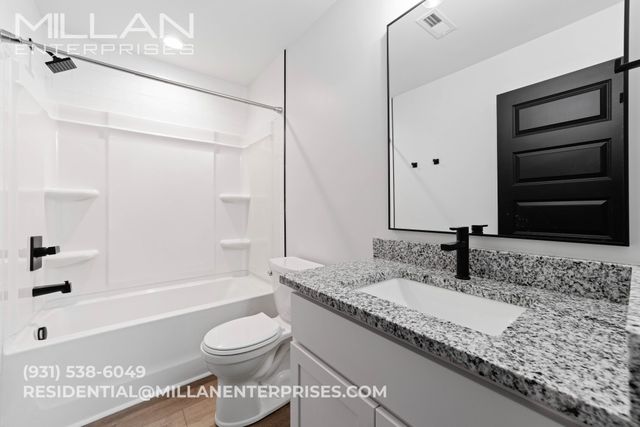 3509 Clover Hills Drive, Clarksville, TN 37043