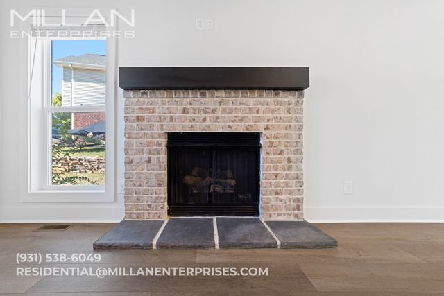 3509 Clover Hills Drive, Clarksville, TN 37043