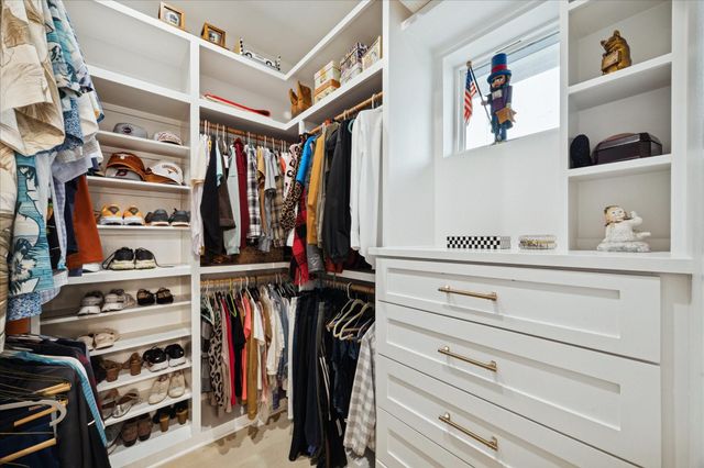 5 Loggerhead, Hitchcock, TX 77563