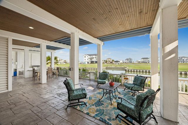 5 Loggerhead, Hitchcock, TX 77563