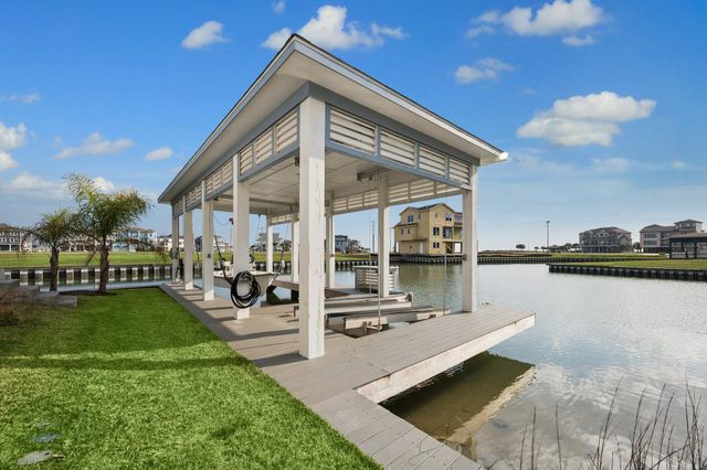 5 Loggerhead, Hitchcock, TX 77563