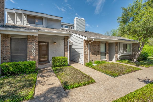 17490 Meandering Way 2203, Dallas, TX 75252
