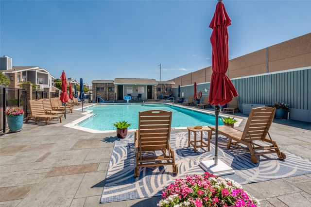 17490 Meandering Way 2203, Dallas, TX 75252