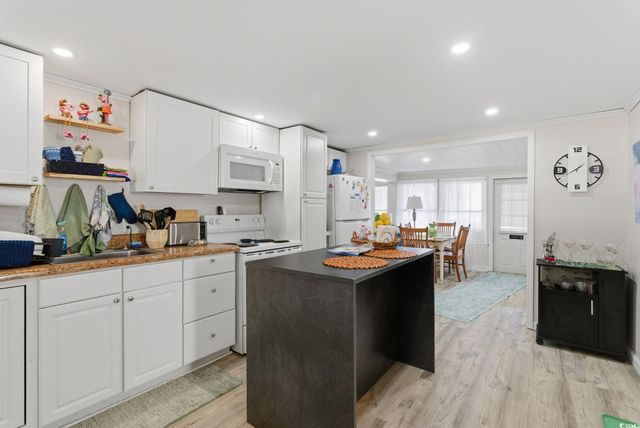 1606 S Ocean Blvd., North Myrtle Beach, SC 29582