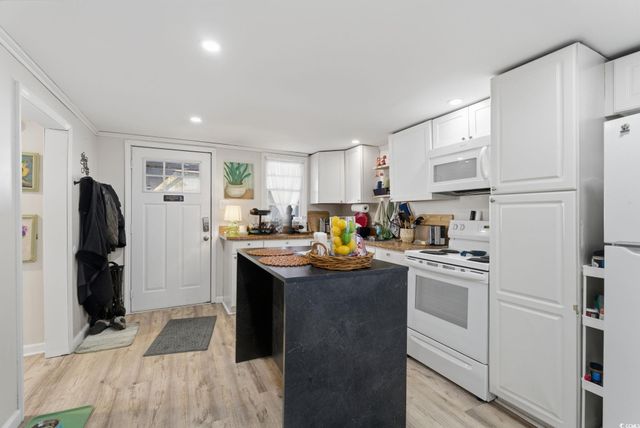 1606 S Ocean Blvd., North Myrtle Beach, SC 29582