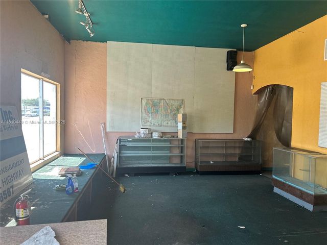 1318 N Federal Hwy 1318, Hollywood, FL 33020