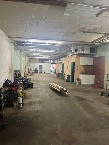 1318 N Federal Hwy 1318, Hollywood, FL 33020