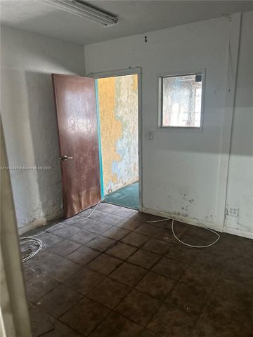 1318 N Federal Hwy 1318, Hollywood, FL 33020