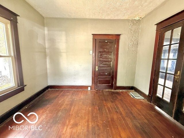 1367 N Kealing Avenue, Indianapolis, IN 46201