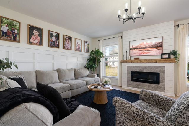 7326 Lilac Hill Drive, Plain City, OH 43064