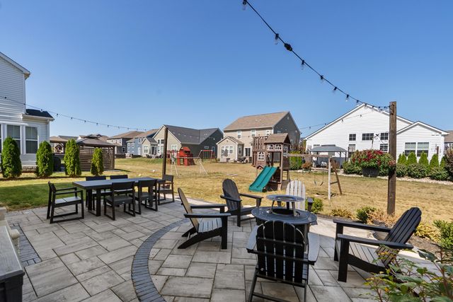 7326 Lilac Hill Drive, Plain City, OH 43064